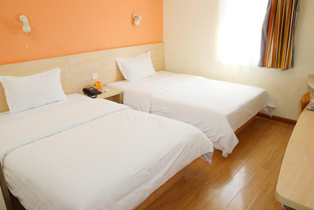 7Days Inn Guangzhou Tianhe Tangxia Junjing Huayuan Eksteriør billede