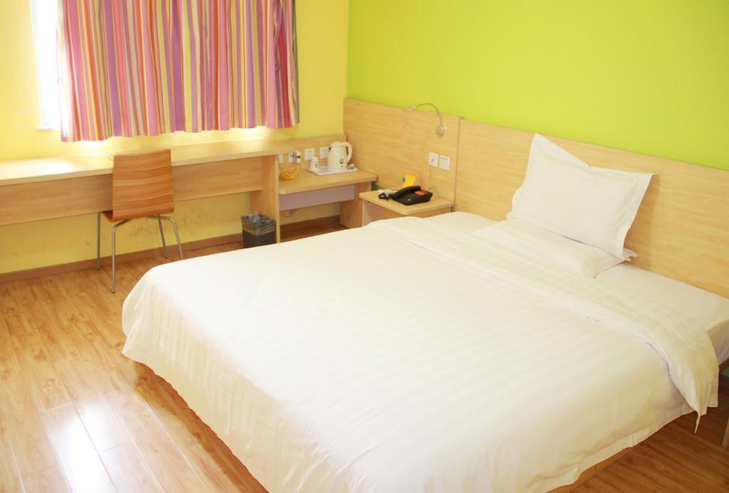 7Days Inn Guangzhou Tianhe Tangxia Junjing Huayuan Eksteriør billede