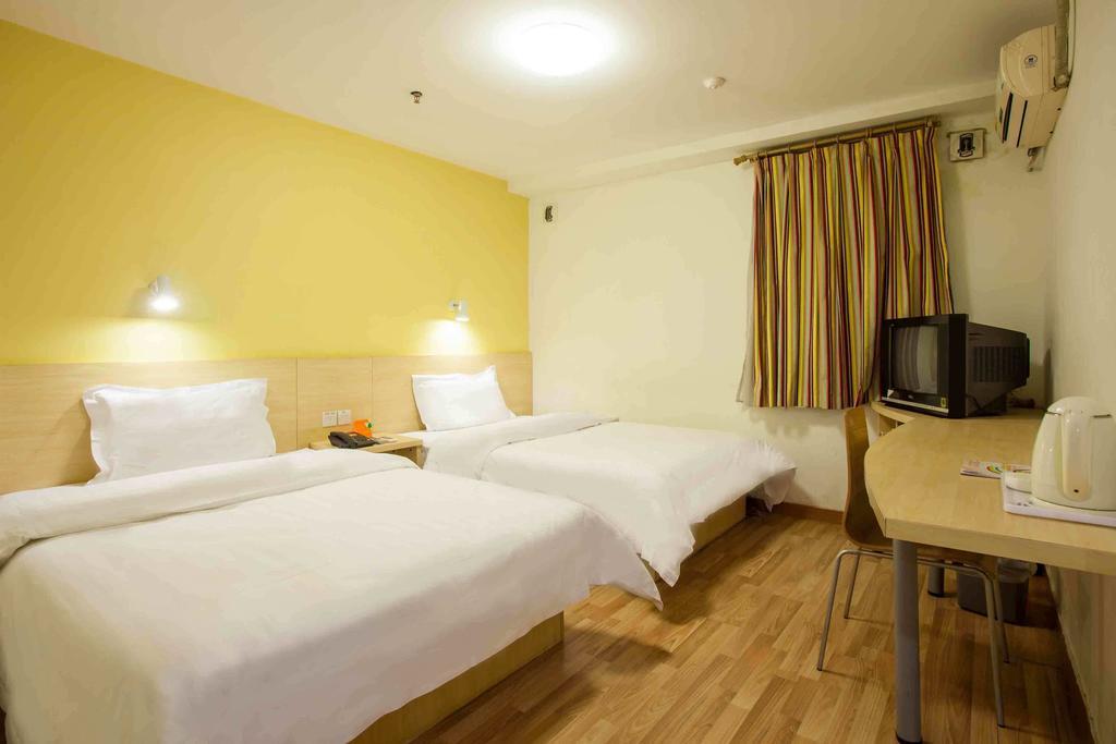 7Days Inn Guangzhou Tianhe Tangxia Junjing Huayuan Værelse billede